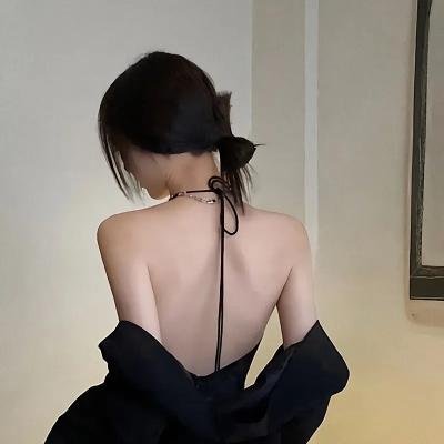 乘风而上的她