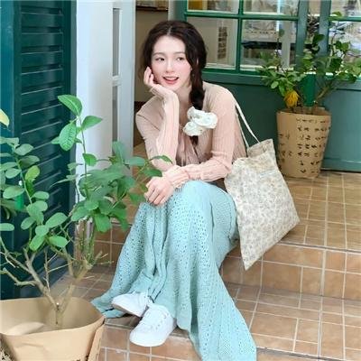 抓着彩虹的男人